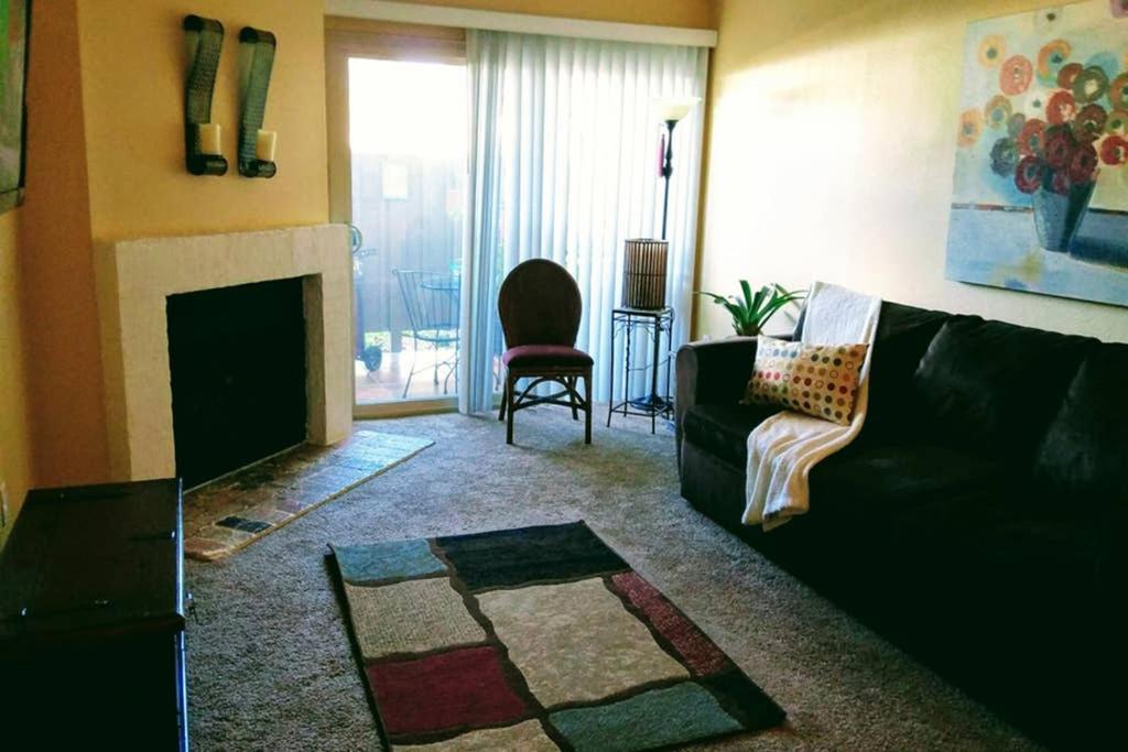 Departamento Completo En San Diego Hablamos Espanol Exterior photo